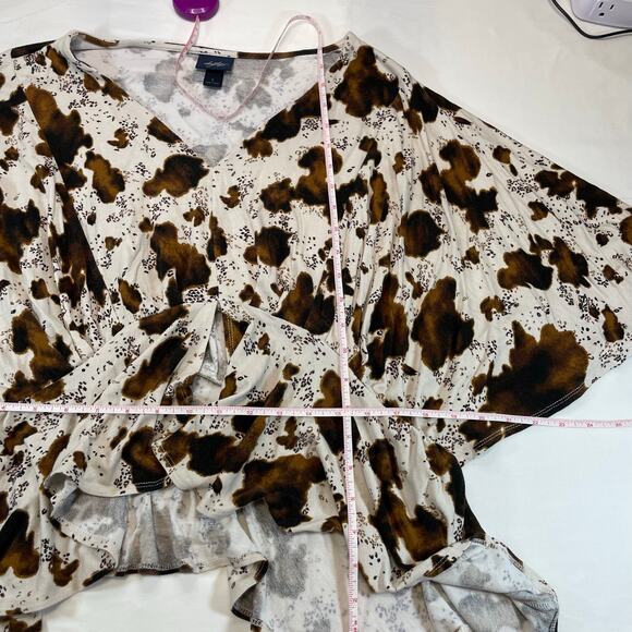 Daytrip Cow Print Top Women's L Brown White Dolman V-Neck High Low Cropped - Picture 7 of 7